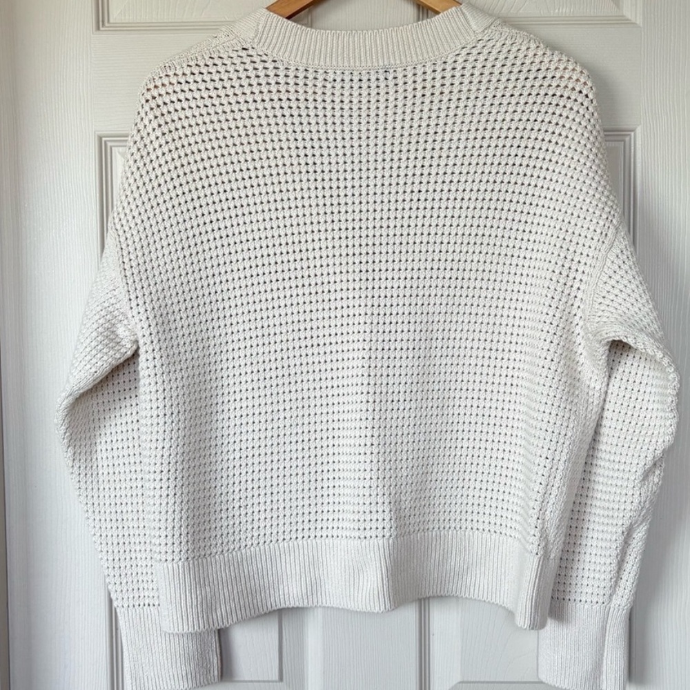 Banana Republic Women's Cream Button-Up Sweater - Picture 4 of 8